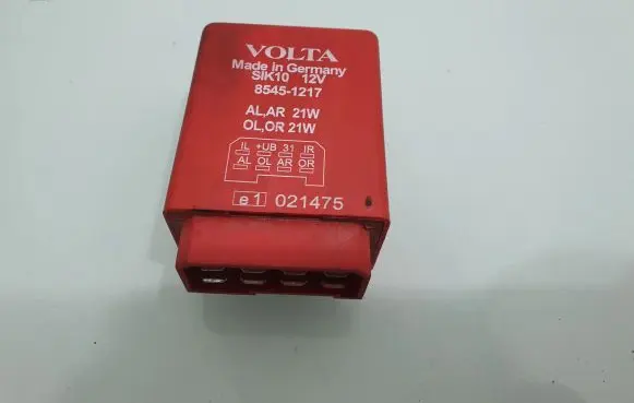 Toyota Corolla Verso AR10 Tow bar relay 85451217