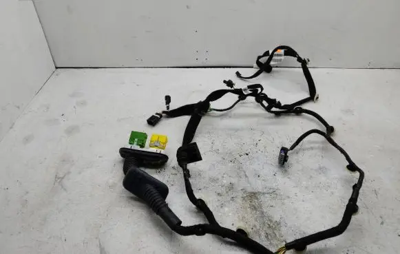 Opel Mokka B Front door wiring loom