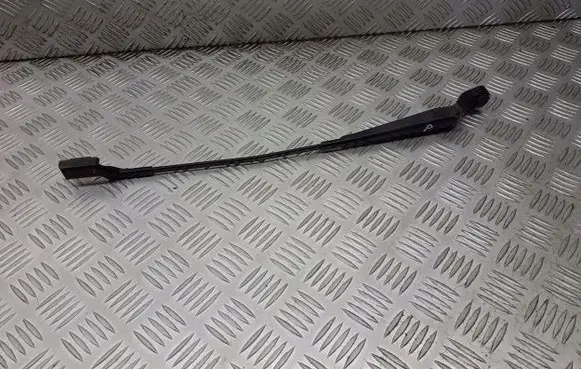 Skoda Fabia Mk2 (5J) Front wiper blade arm 5J1955410B
