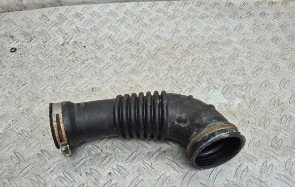 Mazda CX-7 Air intake duct part R2AX13221