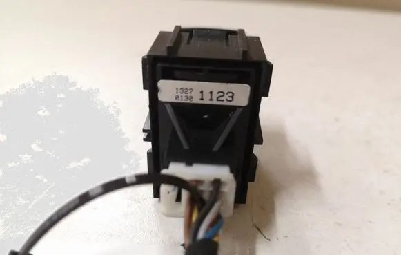 Opel Astra H Hand parking brake switch 13271123