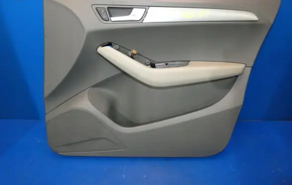 Audi Q5 SQ5 Front door card panel trim