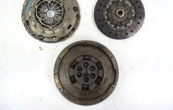 Volkswagen Golf VII Clutch set kit 04L141015E