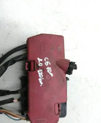 Citroen C5 Fuse module 9662335380