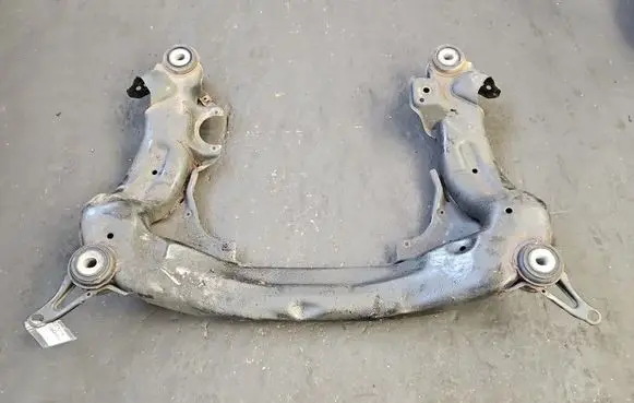 Skoda Superb B5 (3U) Front axle beam IMPRK1517935