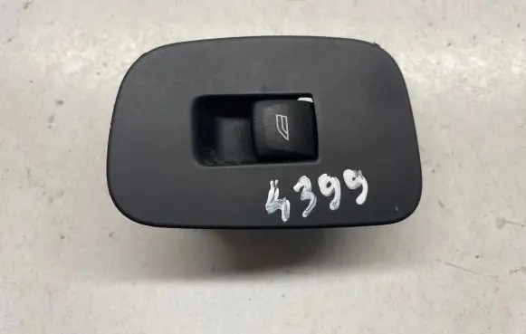 Volvo XC60 Electric window control switch 83284001 31433408