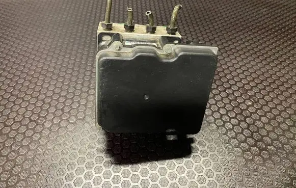 Hyundai Santa Fe ABS Pump 0265950525