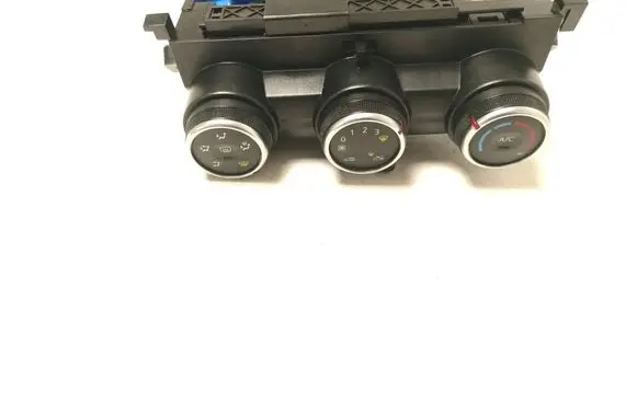 Dacia Duster II Air conditioner control unit module T93789B
