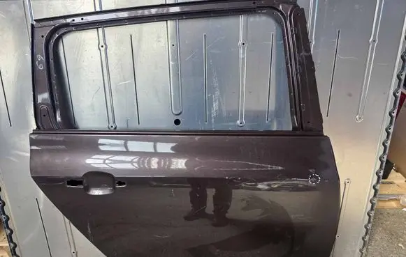 Opel Zafira C Rear door 