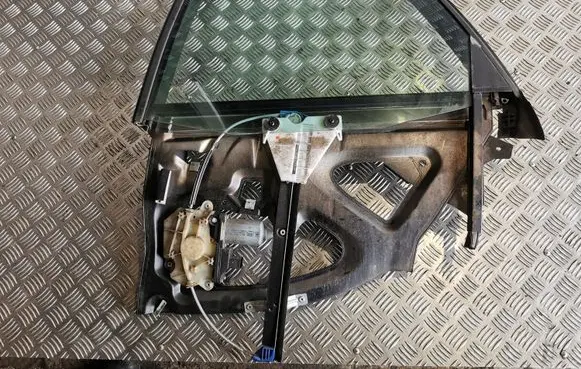 Audi A3 S3 8L Rear door window regulator with motor 8L4839753
