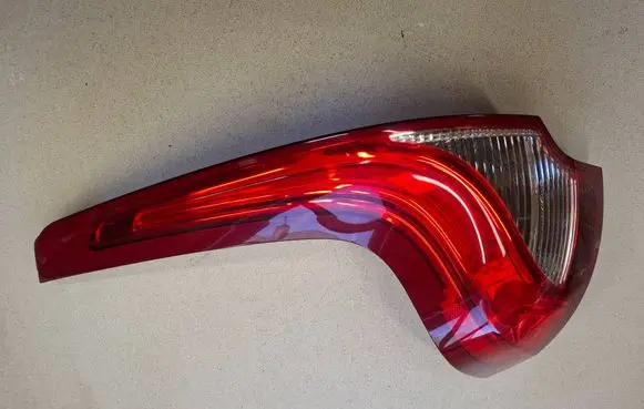 Volvo XC60 Rear/tail lights 31323034 21012015 L99007892