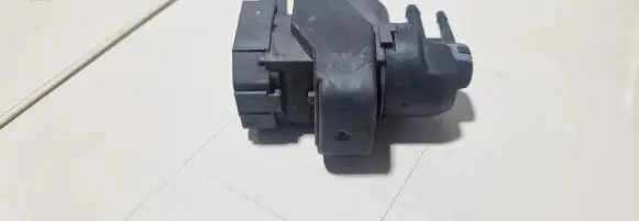 Renault Scenic III - Grand scenic III Turbo solenoid valve 149568021R