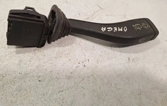 Opel Omega A Wiper control stalk 90213328 090221177