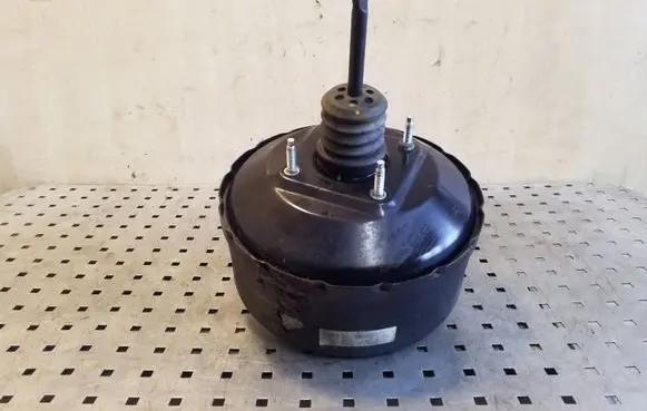 Chevrolet Captiva Brake booster P95488857