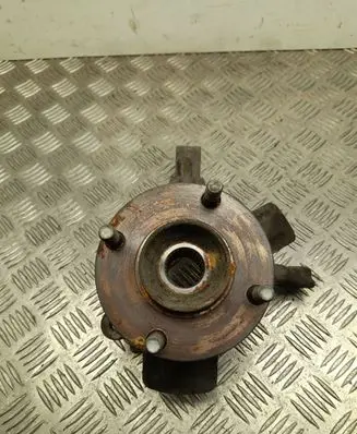 Nissan NV200 Front wheel hub 3LG0H