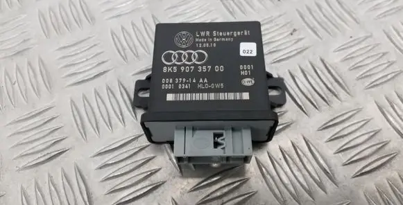 Audi A4 S4 B8 8K Light module LCM 8K5907357