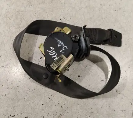 Renault Megane II Rear seatbelt