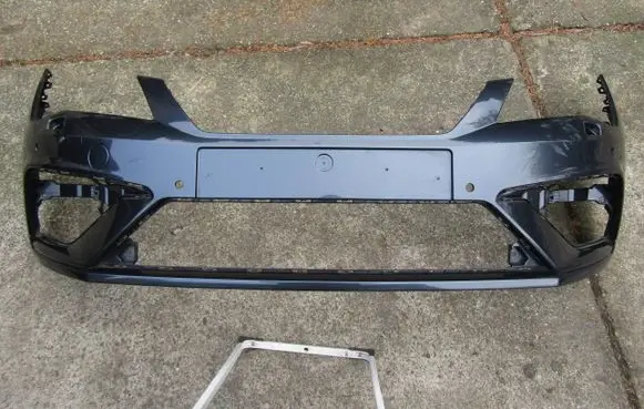 Seat Leon (5F) Front bumper 5F0807221AB