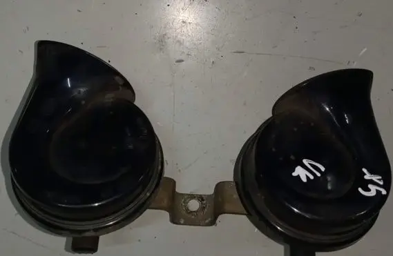 BMW X5 E53 Horn signal 007424 12V400HZ