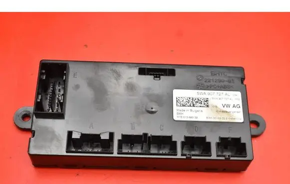 Skoda Octavia 985 Engine control unit/module ECU 5WA907727AL