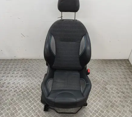 Peugeot 2008 I Front passenger seat 1608106780 1608320080