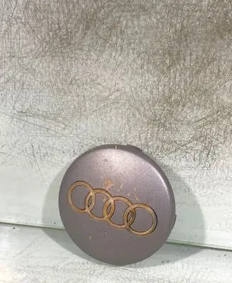 Audi A3 S3 A3 Sportback 8P Original wheel cap 4b0601170