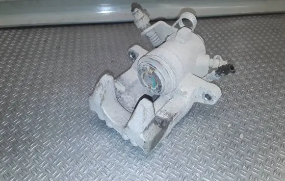 Skoda Fabia Mk2 (5J) Rear brake caliper 