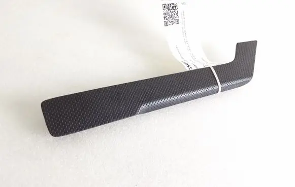 Hummer H3 Front door trim bar 15951957