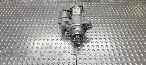 Volkswagen Polo VI Starter motor S27720829 02M911022F