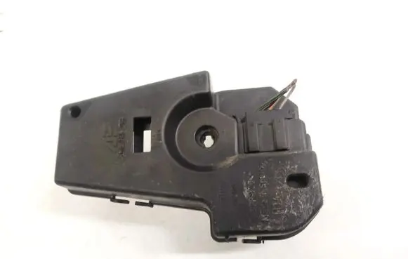 Ford Galaxy Tail light bulb cover holder 7M5945258