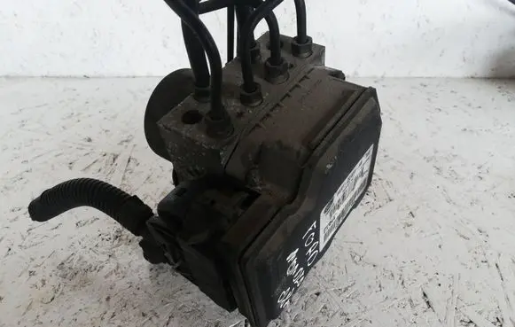 Ford Mondeo MK IV ABS Pump 8G912C405AB 16565704 54085037A