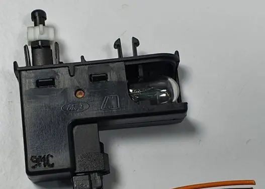 Ford Focus Glove box light 1S41-13B748-AD