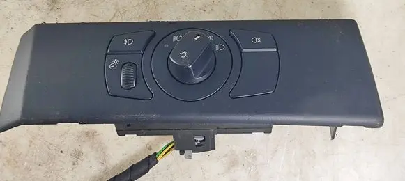 BMW 5 E60 E61 Light switch 6925252 3328020100