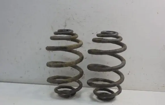 Opel Omega A Rear coil spring 