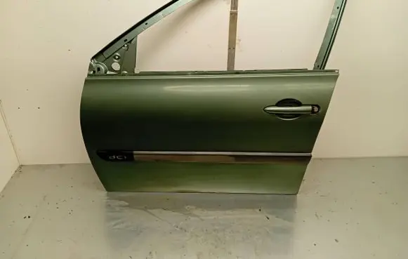 Renault Megane II Front door