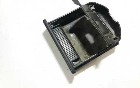 Rover 214 - 216 - 220 Car ashtray