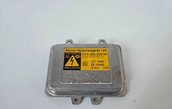 BMW 5 E60 E61 Headlight ballast module Xenon 5DV00900000 033513007451AC 023582