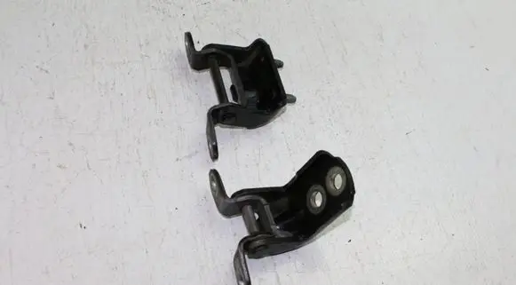 Nissan X-Trail T31 Rear door hinge set 