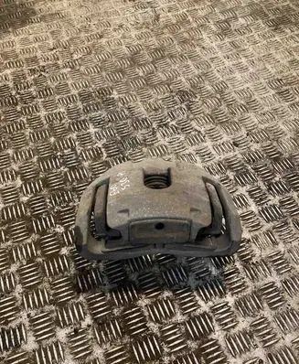 BMW 5 E60 E61 Front brake caliper 6030324