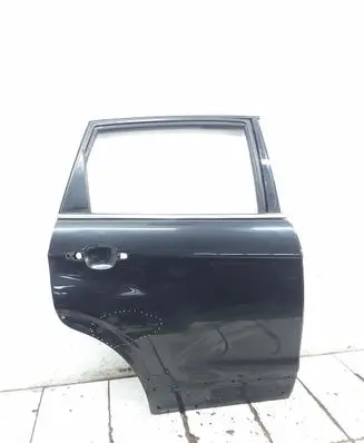Chevrolet Captiva Rear door