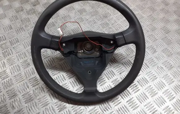 Alfa Romeo 147 Steering wheel
