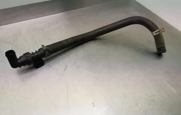 Ford Fiesta Engine coolant pipe/hose 18K359AF