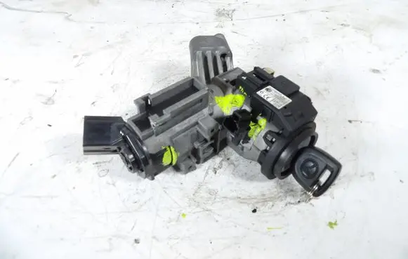 Mazda 2 Ignition lock