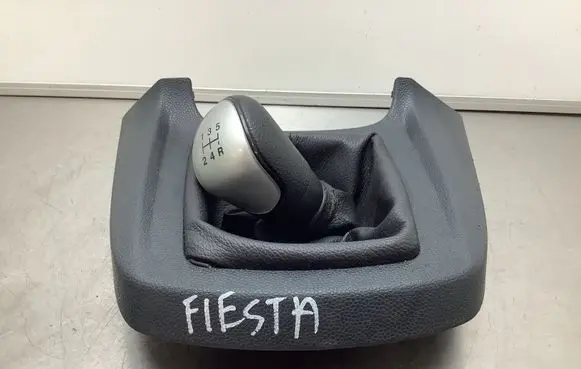 Ford Fiesta Gear lever shifter trim leather/knob 8A61A044H83