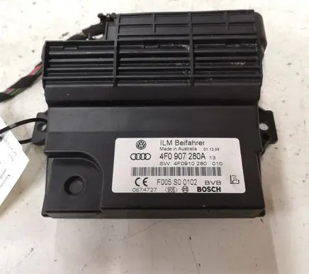 Audi A6 S6 C6 4F Power management control unit 4F0907280A F005S00102