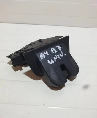 Audi A4 S4 B7 8E 8H Tailgate/trunk/boot lock/catch/latch 8P4827505B