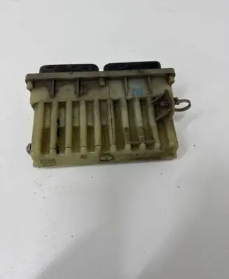 Opel Zafira A Coolant fan relay 15408375 24462346