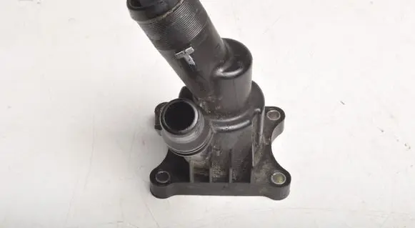 Volvo V40 Thermostat housing 31293767