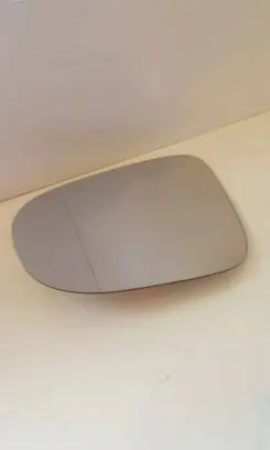 Volkswagen Golf VI Wing mirror glass 563031