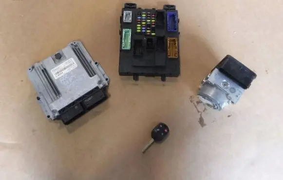 Ford Focus Engine ECU kit and lock set 12A650 GV6A12A650PA